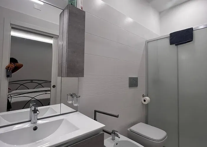 ベッド・アンド・ブレックファスト Roomscarli 3*